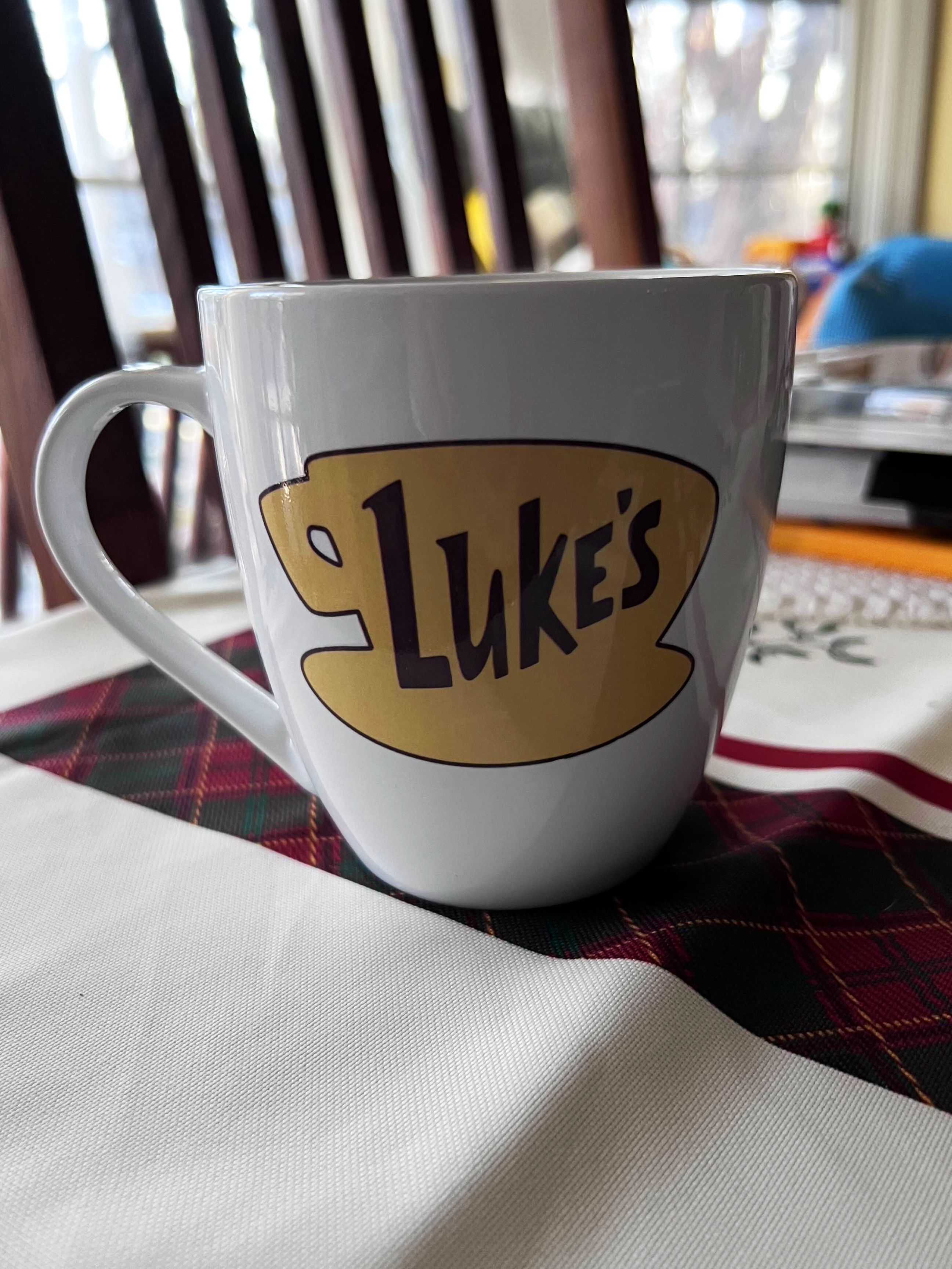 Finished mug with Luke's Diner decal